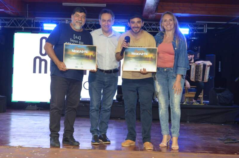 Montecarlo vibró con el Festival Sentir Misionero: multitud, emoción y cultura en escena imagen-12