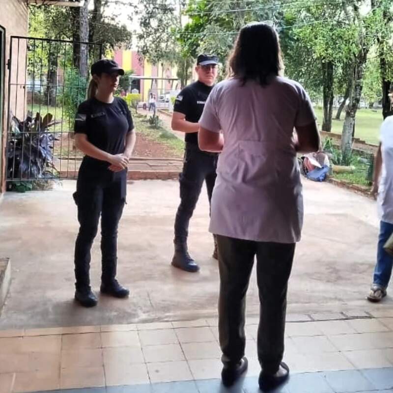 Envío de audios con amenazas a directivo, mensajes intimidatorios y arma de fuego en colegios: cómo fue al abordaje para la seguridad en las escuelas imagen-22