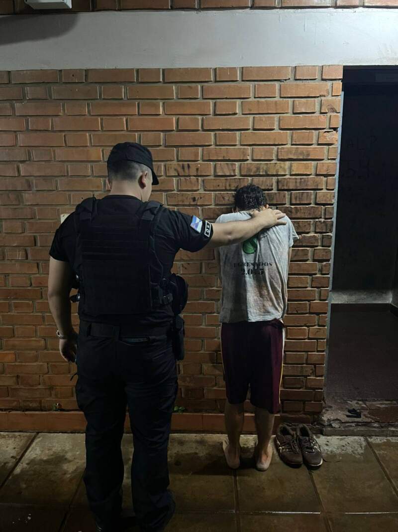 Una alerta al 911 y el monitoreo de cámaras derivaron en la detención de dos delincuentes en Posadas imagen-4