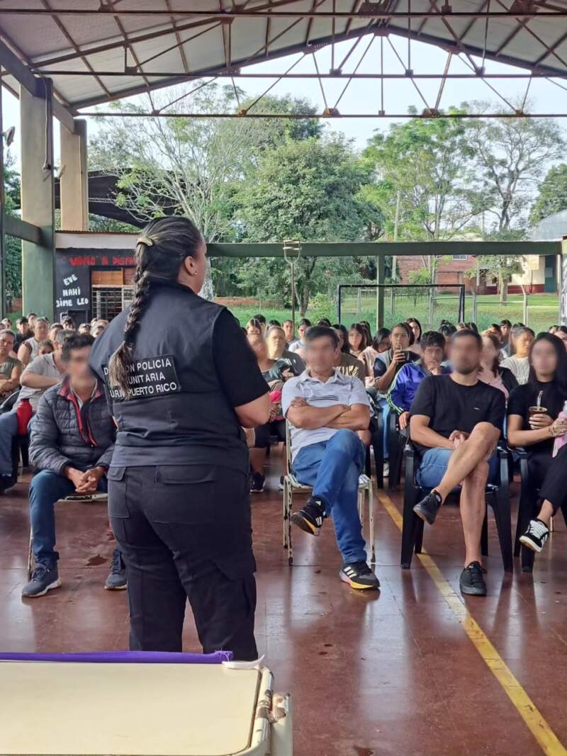 Prevención escolar: La Policía de Misiones refuerza su sistema integral ante nuevas dinámicas digitales imagen-38