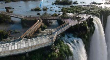 Otra pyme que cae: cerró la empresa que construyó las pasarelas de las Cataratas del Iguazú imagen-45