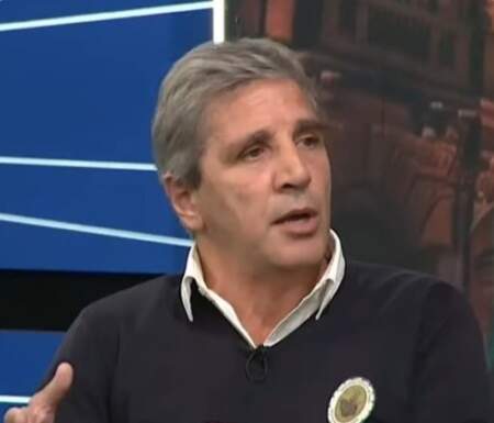 Caputo minimizó la polémica por los créditos hipotecarios: «No hay nada de ilegarl y mucho menos inmoral» Caputo minimizó la polémica por los créditos hipotecarios: "No hay nada de ilegarl y mucho menos inmoral" imagen-2