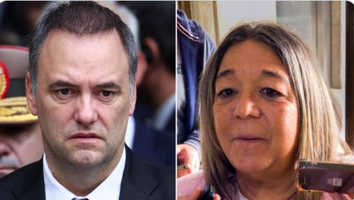 Según la escribana de Adorni, "no advirtió irregularidades" y sobre el origen de los fondos dijo que "habría que preguntarle a él" 3 Según la escribana de Adorni, "no advirtió irregularidades" y sobre el origen de los fondos dijo que "habría que preguntarle a él" imagen-2