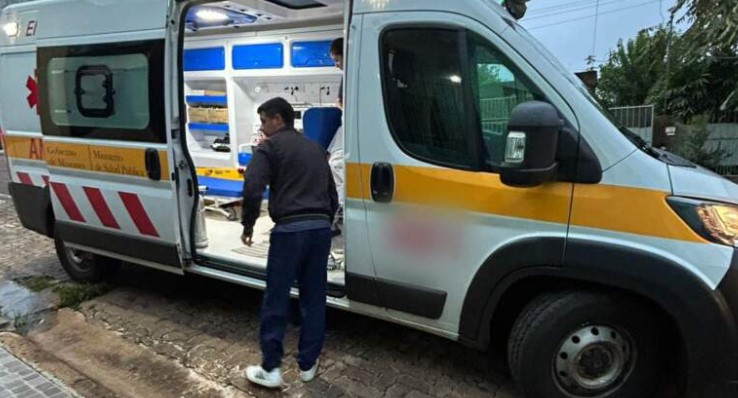 Buscan a un motociclista que atropelló a un niño frente a una escuela y huyó imagen-6