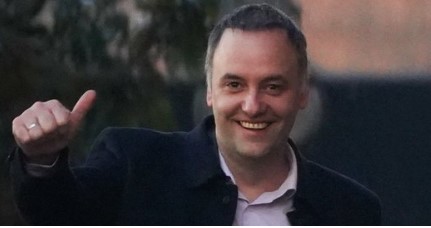 Quiénes son las dos policías de la Federal que le prestaron 100.000 dólares a Adorni Quiénes son las dos policías de la Federal que le prestaron 100.000 dólares a Adorni imagen-4