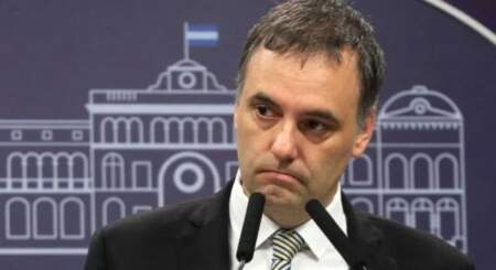 Avanza la causa contra Manuel Adorni: piden levantar su secreto bancario y suman cinco testigos imagen-11