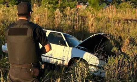 Despiste sobre la Ruta 14 en Tobuna: una camioneta terminó en un barranco imagen-9