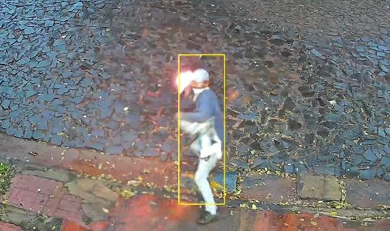 Posadas: investigan un ataque incendiario contra un vehículo estacionado en una vivienda del barrio Sur Argentino imagen-13