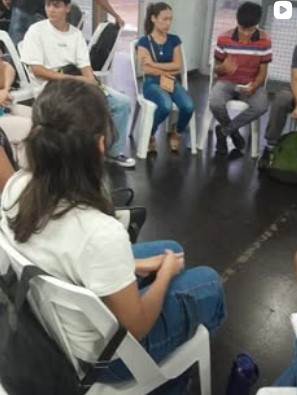 Alarma en las escuelas: advierten sobre retos y pactos de pertenencia entre adolescentes imagen-7