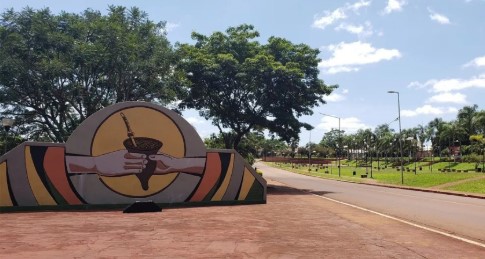 Safrán y Wdowin repasaron obras en 25 de Mayo y destacaron el crecimiento de la producción apícola local imagen-2