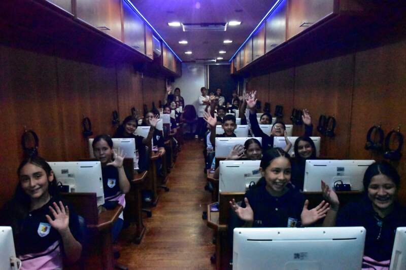 De las aulas al recinto: estudiantes vivieron una experiencia interactiva para conocer cómo funciona el Poder Legislativo imagen-12