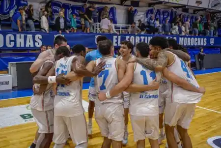 Básquet: victoria de OTC ante Argentino de Junín imagen-11