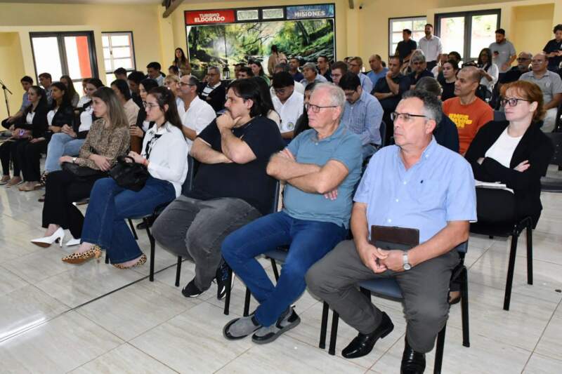 Municipios misioneros se capacitan en responsabilidad fiscal y acceso a créditos para mejorar la administración de los recursos públicos imagen-4