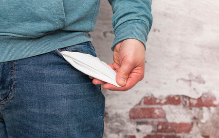 Trabajar y perder: los salarios siguen cayendo mientras se agranda la desigualdad imagen-10