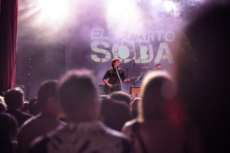 El Cuarto Soda llega al NEA con un show que revive la esencia de Soda Stereo El Cuarto Soda llega al NEA con un show que revive la esencia de Soda Stereo imagen-26
