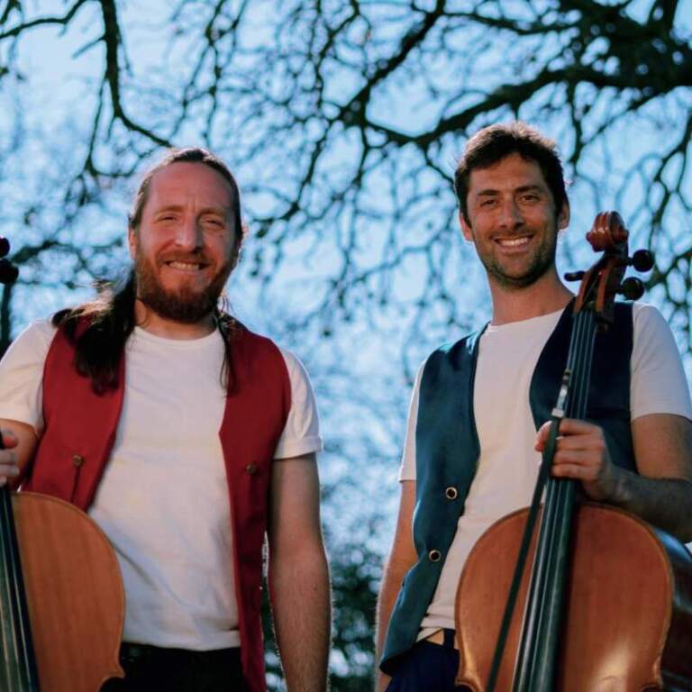 Chechelos desembarca en el litoral y promete revolucionar el folklore: chelos, fusión y una “pachanga de cuerdas” que rompe moldes en Posadas imagen-43