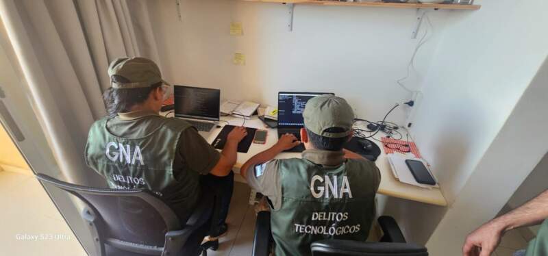 Operativo en Eldorado: detienen a un ciudadano investigado por tráfico de material de abuso sexual infantil a través de redes de intercambio digital imagen-10