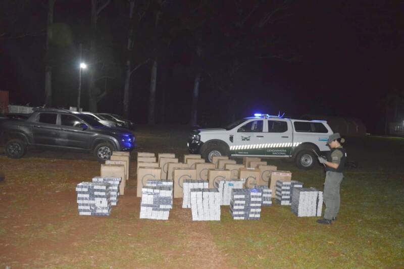 Dos operativos, una misma maniobra: incautan más de 29 mil paquetes de cigarrillos ilegales en Misiones imagen-8