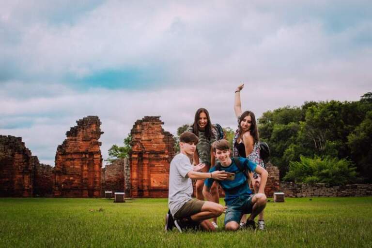 Turismo educativo en Misiones: los Conjuntos Jesuítico-Guaraníes se consolidan como aulas vivas para aprender historia, cultura e identidad imagen-47