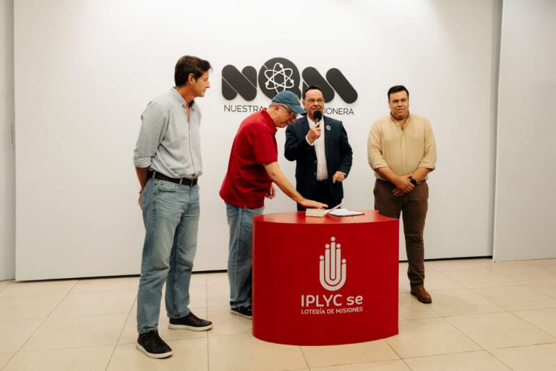 En el sorteo del Iprodha, Passalacqua reafirmó la política habitacional en Misiones con recursos propios imagen-2