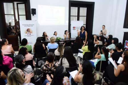 Parlamentarias pisan fuerte y refuerzan su compromiso legislativo con proyectos que buscan impacto real imagen-11