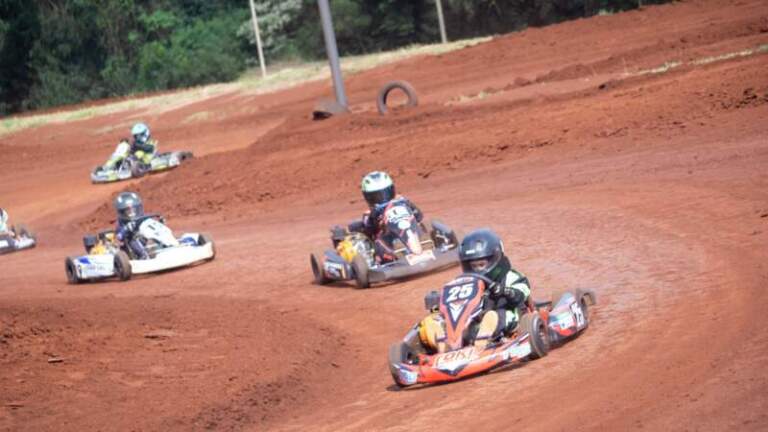 Karting: Eldorado recibe a la 2da fecha del campeonato en circuitos terrados imagen-19
