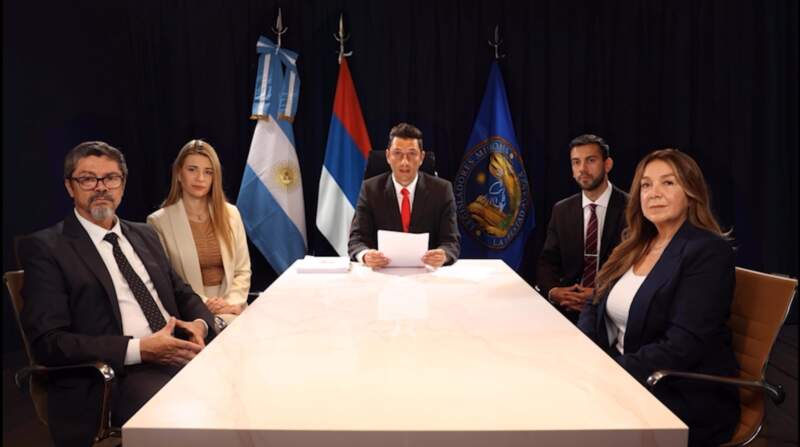 Boleta Única, Ficha Limpia y cero asesores: la ofensiva libertaria en Misiones 5 Boleta Única, Ficha Limpia y cero asesores: la ofensiva libertaria en Misiones imagen-4