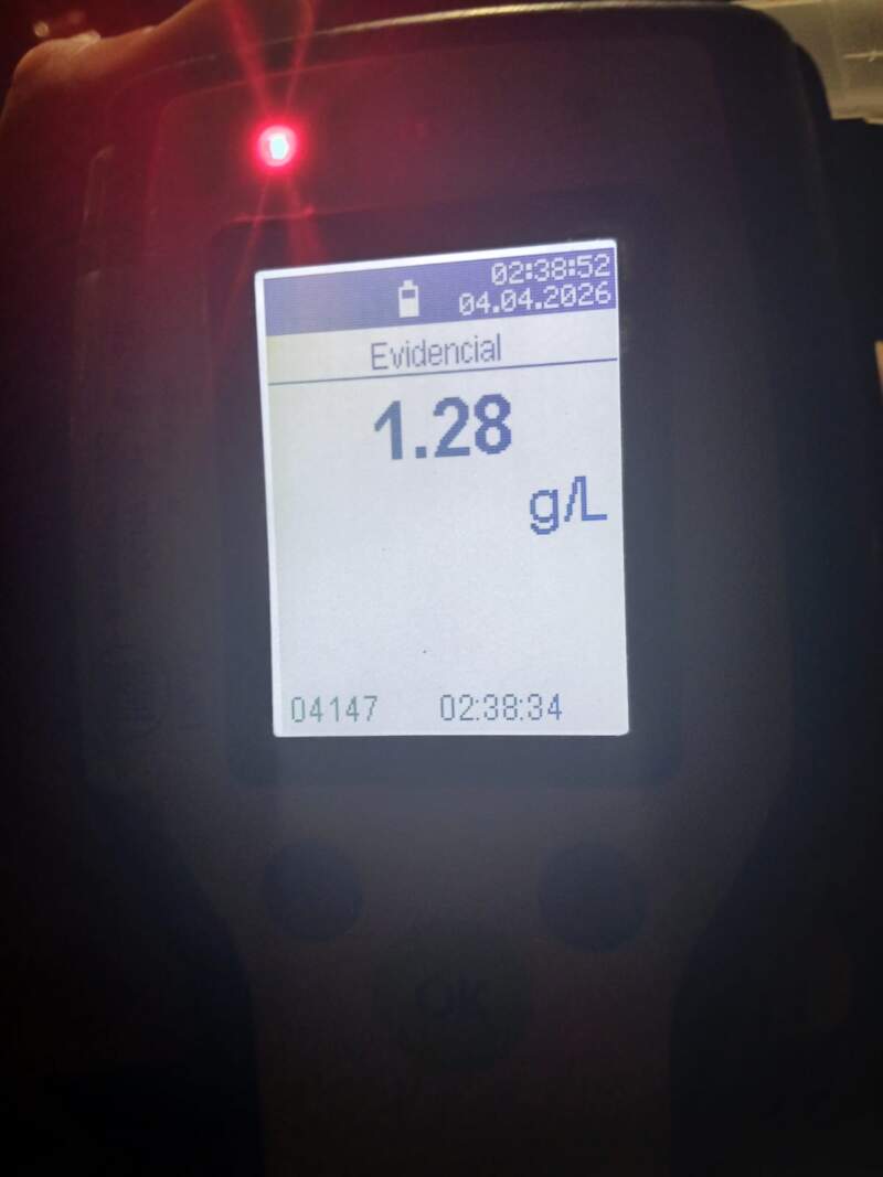 Alcoholizado hacía trompos y puso en peligro a una multitud: fue detenido por la Policía en Oberá imagen-2