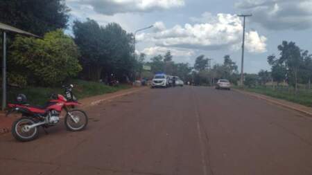 Dos motocicletas chocaron en Cerro Azul: una adolescente sufrió lesiones graves imagen-11