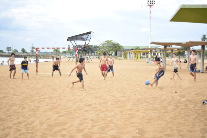 Semana Santa a pleno en El Brete: playa llena, deportes y turismo imagen-12