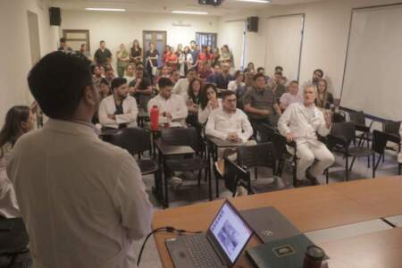 Capacitación en cirugía plástica del Madariaga destaca manejo multidisciplinario de casos críticos imagen-9