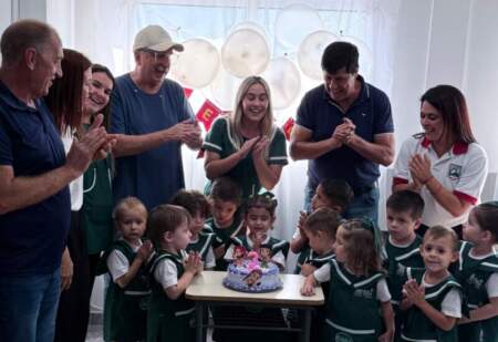 El Spepm acompañó la inauguración de un nuevo espacio para nivel inicial en El Soberbio junto al gobernador Passalacqua El Spepm acompañó la inauguración de un nuevo espacio para nivel inicial en El Soberbio junto al gobernador Passalacqua imagen-13