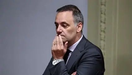 Escándalo en ascenso: préstamos por USD 100.000 complican más a Adorni en la causa de enriquecimiento ilícito y otra vez dos mujeres le prestaron dinero imagen-11