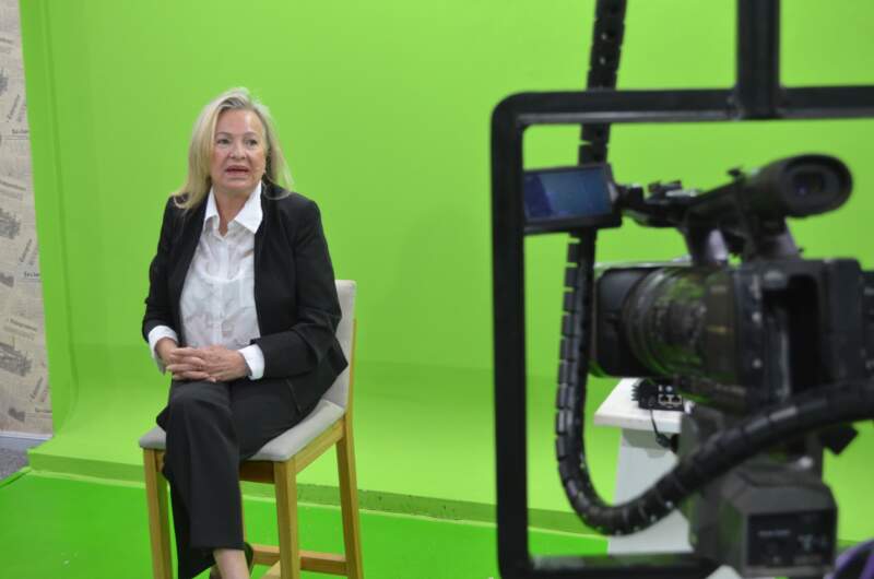 En Puntos de Vista TV, Sabrina Spinelli puso el foco en el cuidado de la piel y la importancia del asesoramiento profesional 5 En Puntos de Vista TV, Sabrina Spinelli puso el foco en el cuidado de la piel y la importancia del asesoramiento profesional imagen-4