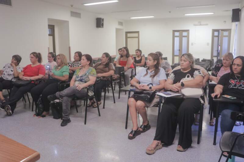 “Obesidad: de la realidad a la acción”: impulsan jornada abierta para promover conciencia y prevención imagen-6