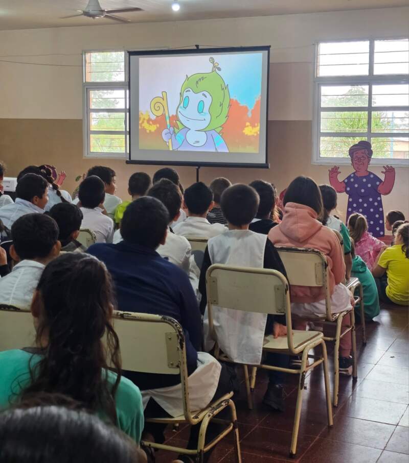 Más de 180 alumnos participaron en jornada de alfabetización audiovisual en Alem imagen-8