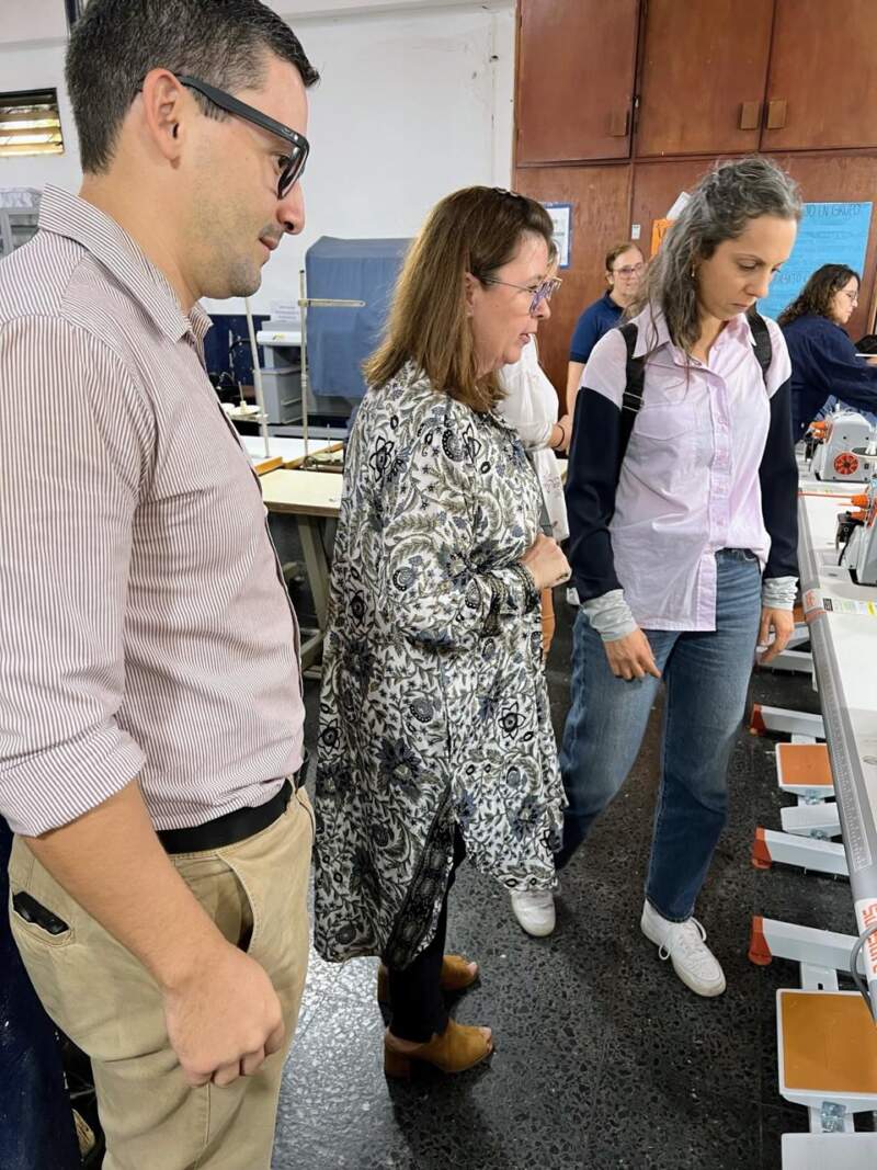 EPET N° 2 potencia su formación textil con tecnología de vanguardia e inversión privada imagen-8