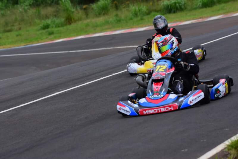 Karting: sábado de emociones y festejos en el regreso del campeonato misionero 5 Karting: sábado de emociones y festejos en el regreso del campeonato misionero imagen-4
