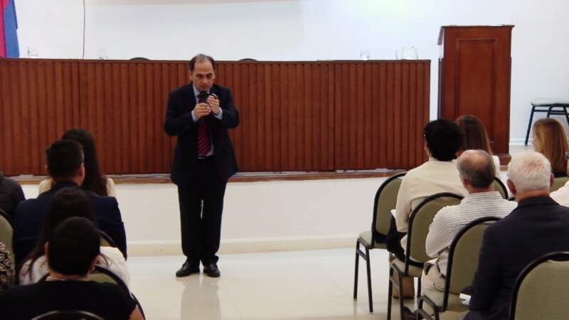 Procesos penales, garantías y reforma judicial: una conferencia que puso en debate el futuro del sistema acusatorio en Misiones imagen-12