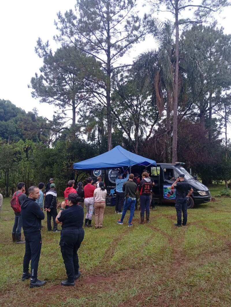 Drones sobrevuelan áreas clave en la búsqueda de un hombre desaparecido en San Ignacio imagen-6