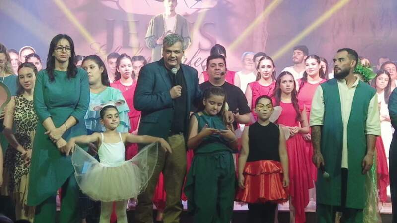 “Jesús, el Plan Perfecto”: una puesta monumental de fe, arte y esperanza en El Faro 9 “Jesús, el Plan Perfecto”: una puesta monumental de fe, arte y esperanza en El Faro imagen-8