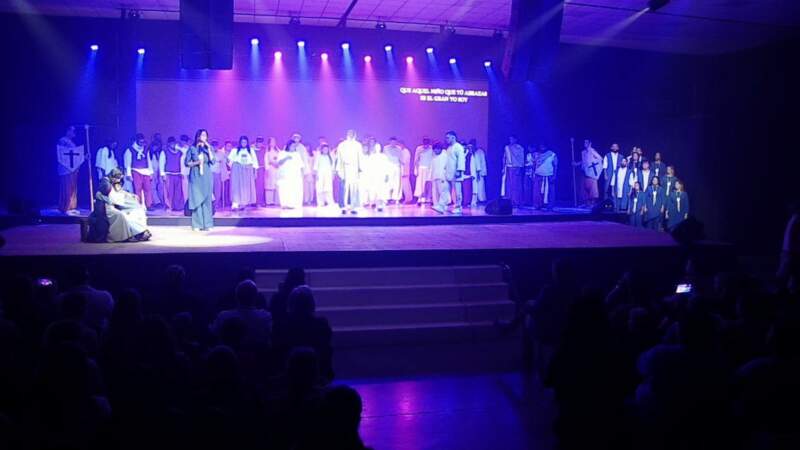 “Jesús, el Plan Perfecto”: una puesta monumental de fe, arte y esperanza en El Faro 27 “Jesús, el Plan Perfecto”: una puesta monumental de fe, arte y esperanza en El Faro imagen-26