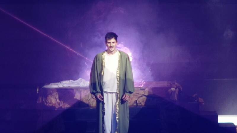 “Jesús, el Plan Perfecto”: una puesta monumental de fe, arte y esperanza en El Faro 45 “Jesús, el Plan Perfecto”: una puesta monumental de fe, arte y esperanza en El Faro imagen-44