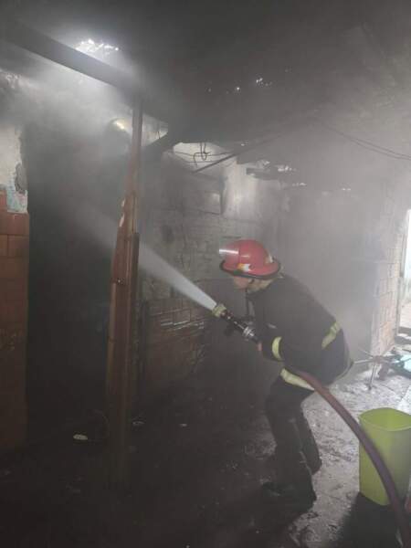 Sofocaron un principio de incendio en una vivienda en Posadas imagen-3