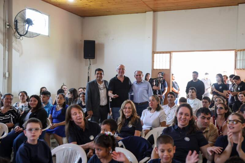 "Inclusión inteligente": Passalacqua entregó material educativo para alumnos con discapacidad visual 17 "Inclusión inteligente": Passalacqua entregó material educativo para alumnos con discapacidad visual imagen-16