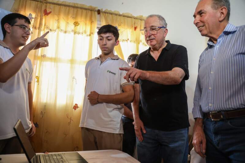 "Inclusión inteligente": Passalacqua entregó material educativo para alumnos con discapacidad visual 23 "Inclusión inteligente": Passalacqua entregó material educativo para alumnos con discapacidad visual imagen-22