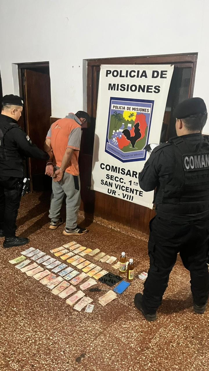 Asaltó un kiosco, maniató al dueño, se llevó dinero, celulares y caña 3 Asaltó un kiosco, maniató al dueño, se llevó dinero, celulares y caña imagen-2