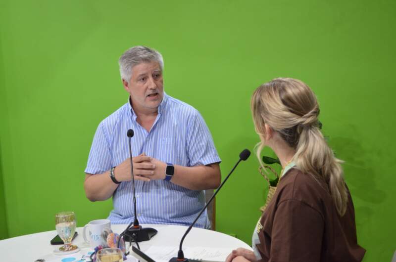 “La cabecita también habla”: Mario Barrera llevó calma, información y humanidad a Punto de Vista TV 5 “La cabecita también habla”: Mario Barrera llevó calma, información y humanidad a Punto de Vista TV imagen-4