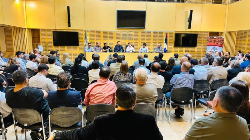 Rovira lanzó una nueva etapa de la Renovación y llamó a construir “el gran encuentro de los misioneros” imagen-9