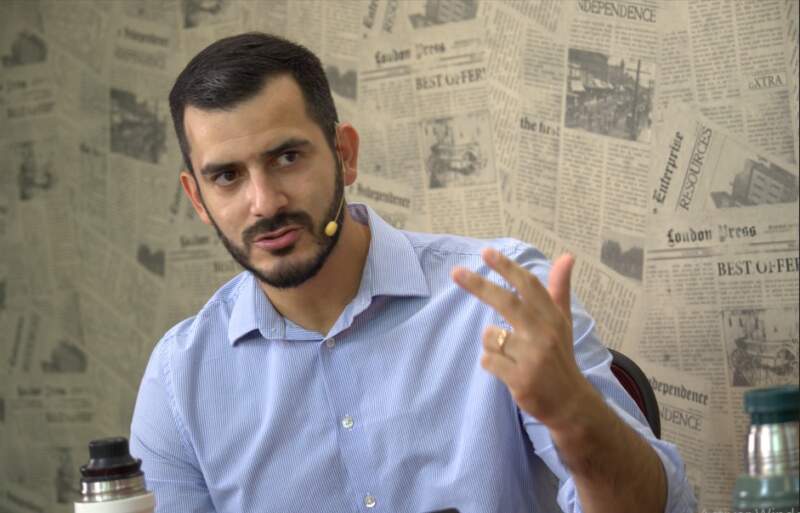 Con Lalo habilitado para caminar la provincia, se abre el juego por la sucesión en Posadas imagen-12